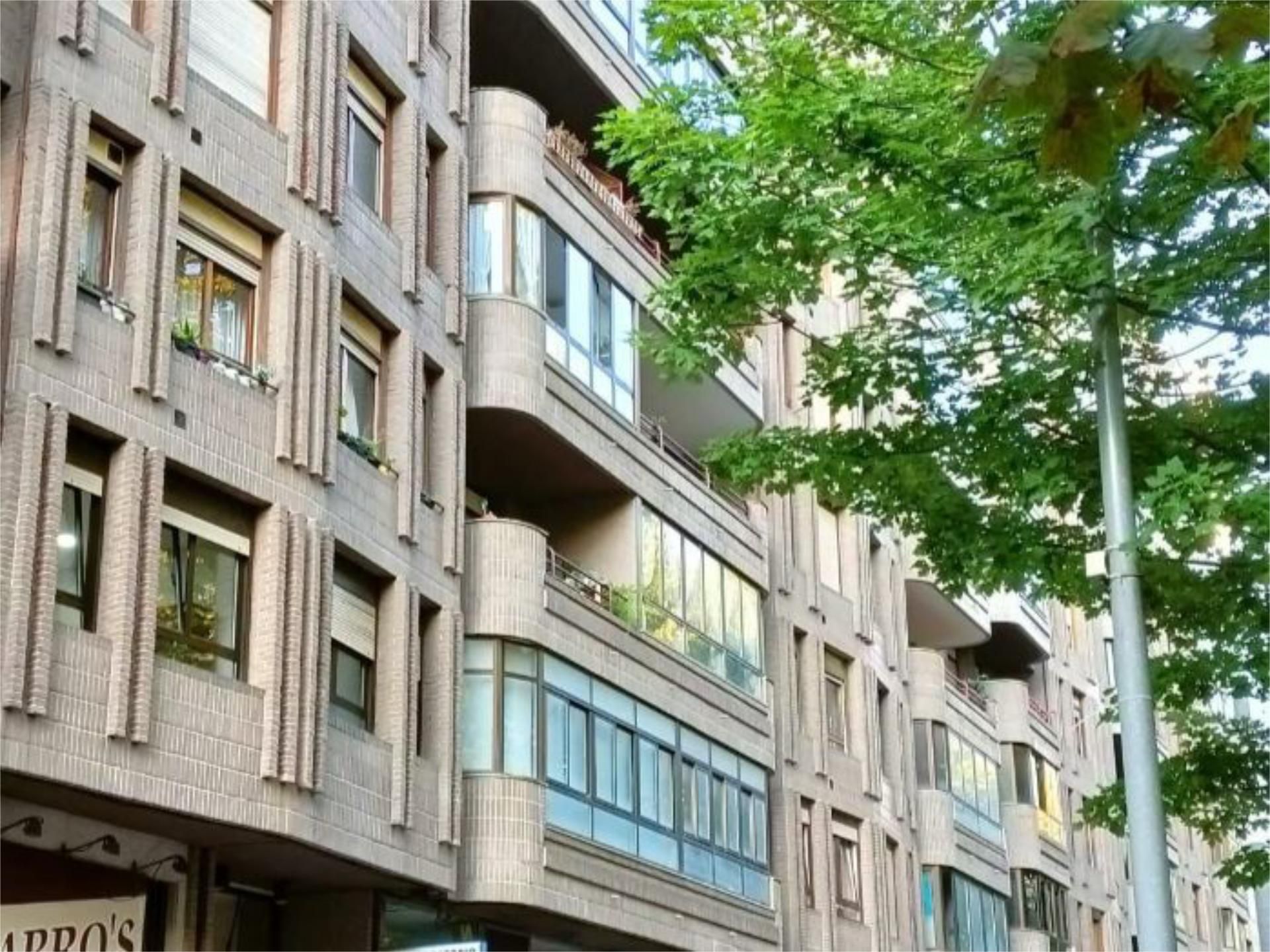 Vista exterior de Pis de lloguer en Santander amb Moblat