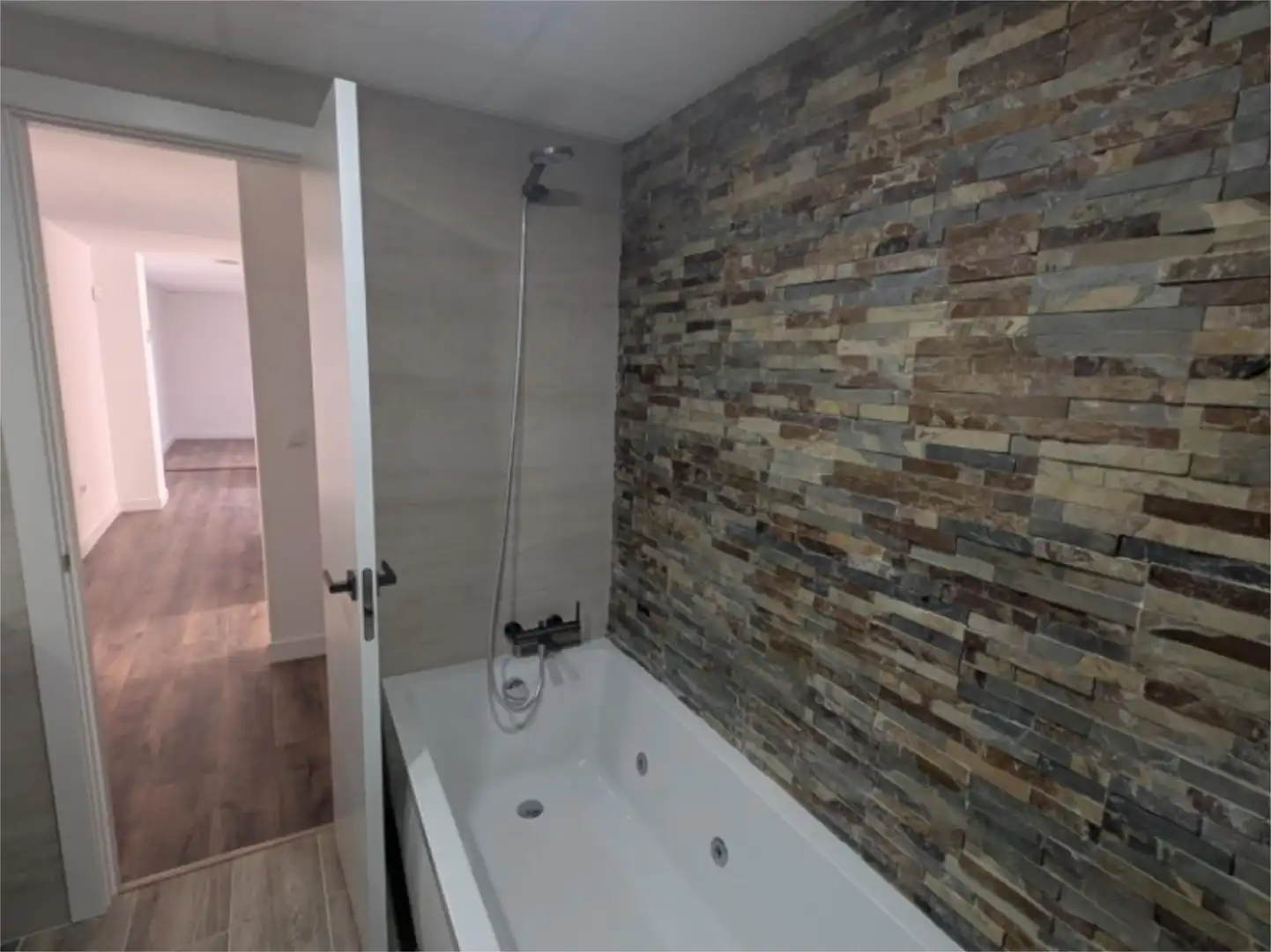 Ático en venta en Calle General Primo de Rivera, 8, Barrio del Centro Ático en venta en Calle General Primo de Rivera, 8, Barrio del Centro