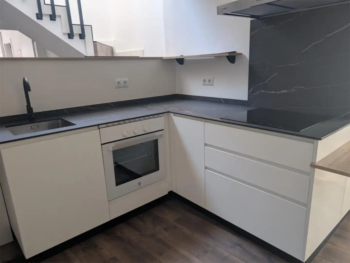 Ático en venta en Calle General Primo de Rivera, 8, Barrio del Centro Ático en venta en Calle General Primo de Rivera, 8, Barrio del Centro