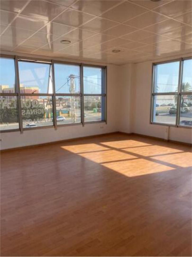 Office to rent in Cabo de Palos