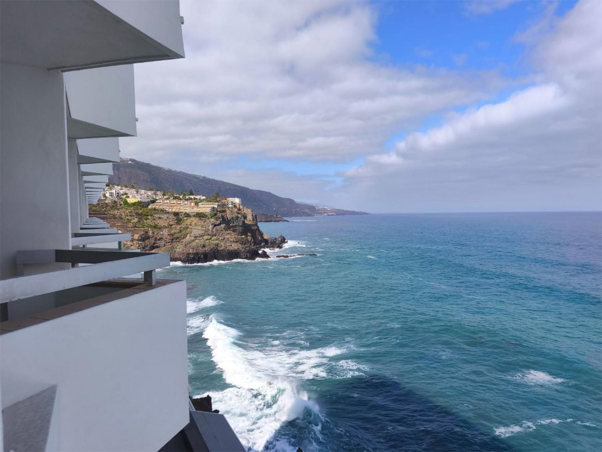 Bedroom of Flat for sale in Los Realejos  with Swimming Pool and Balcony
