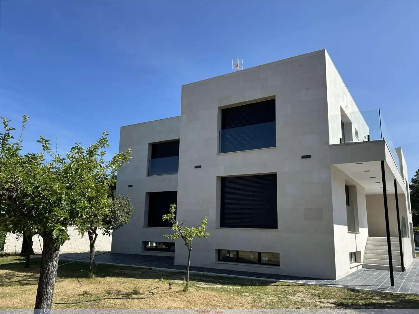 Houses for sale in Avenida Villamayor, 124, Villamayor Exterior view of Houses for sale in Villamayor with Terrace, Swimming Pool and Balcony