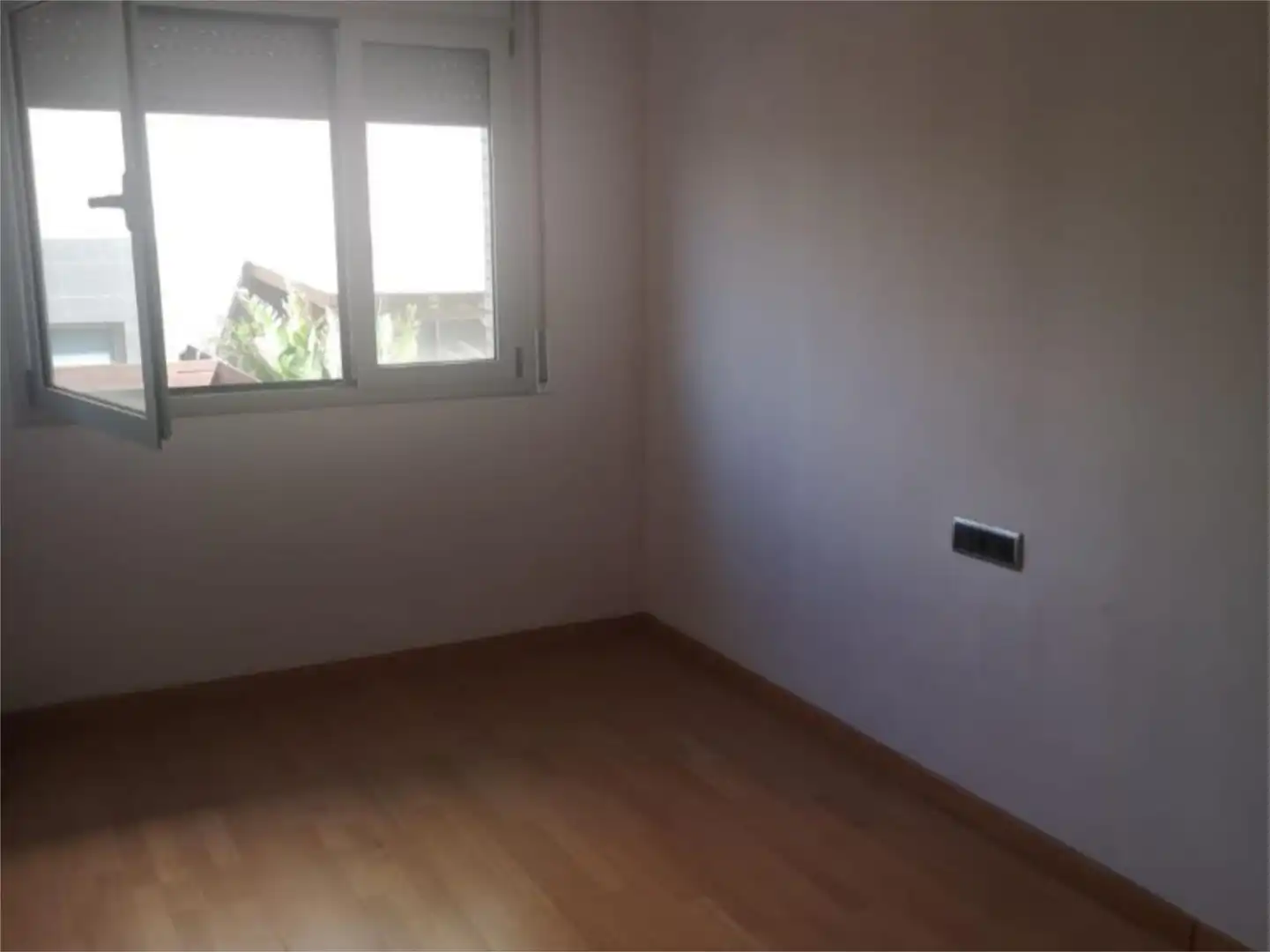Flat for sale in Avinguda Maria Angels Anglada, 14, Poble Nou - Olivar Gran Bedroom of Flat for sale in Figueres with Heating, Private garden and Parquet flooring