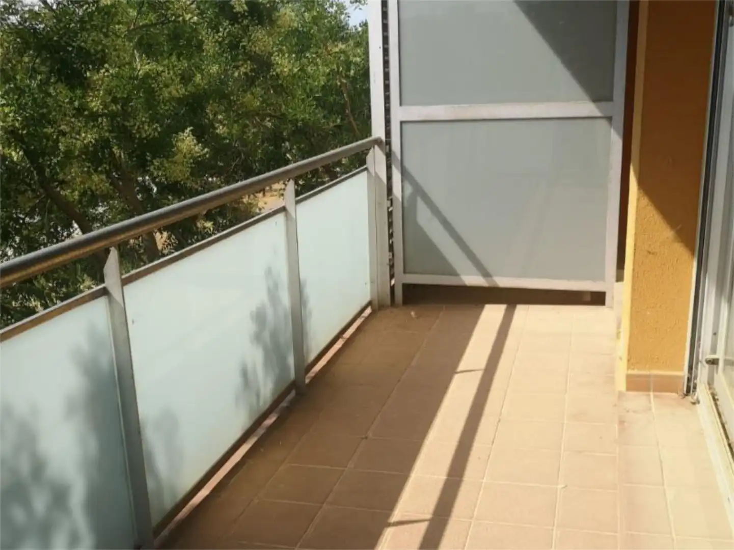 Flat for sale in Avinguda Maria Angels Anglada, 14, Poble Nou - Olivar Gran Balcony of Flat for sale in Figueres with Heating, Private garden and Parquet flooring