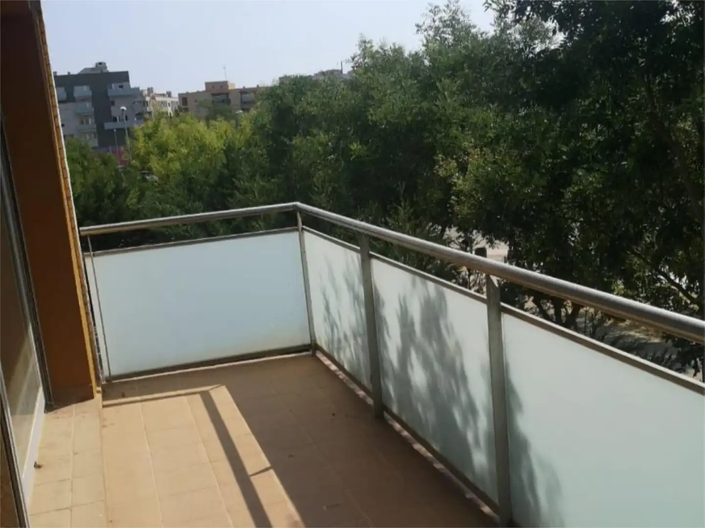 Flat for sale in Avinguda Maria Angels Anglada, 14, Poble Nou - Olivar Gran Balcony of Flat for sale in Figueres with Heating, Private garden and Parquet flooring