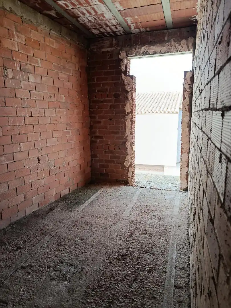 Casa adosada en venta en Calle Calvario, 59, Abengibre Casa adosada en venta en Abengibre con Balcón