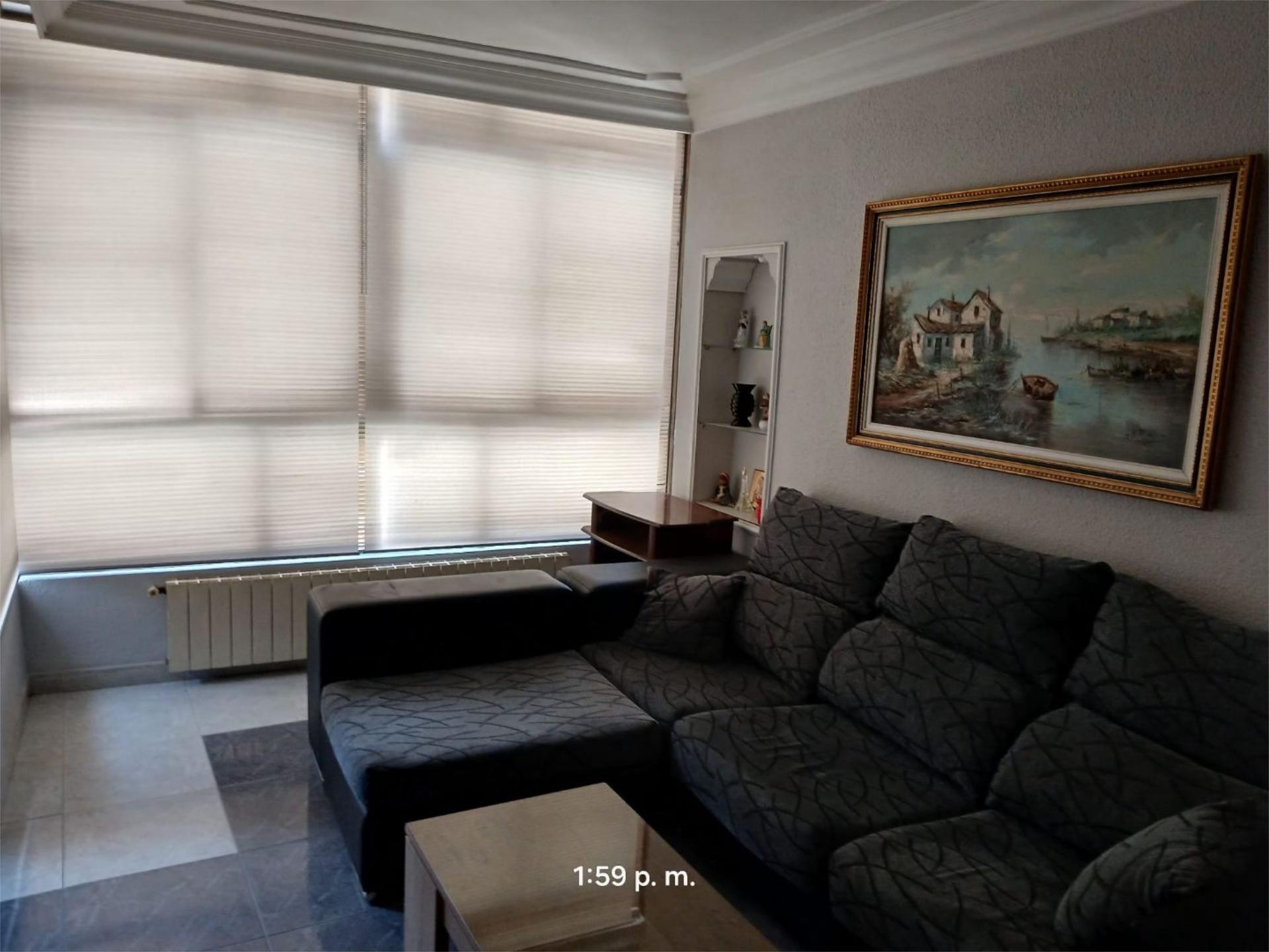Living room of Flat to share in  Albacete Capital  with Air Conditioner, Heating and Parquet flooring