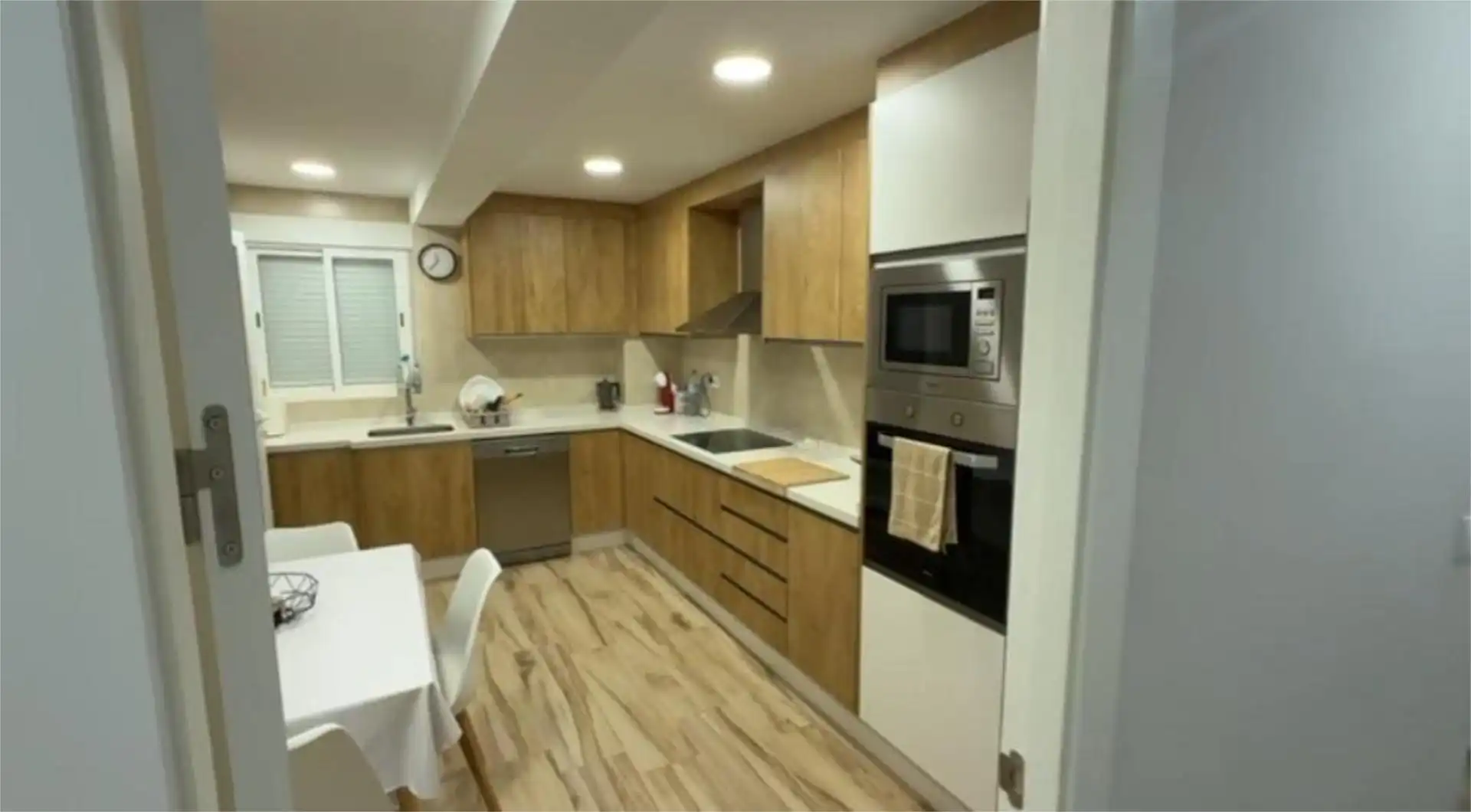 Flat for sale in Calle Andres Amado, 17, Centro Kitchen of Flat for sale in Elda with Air Conditioner, Terrace and Balcony