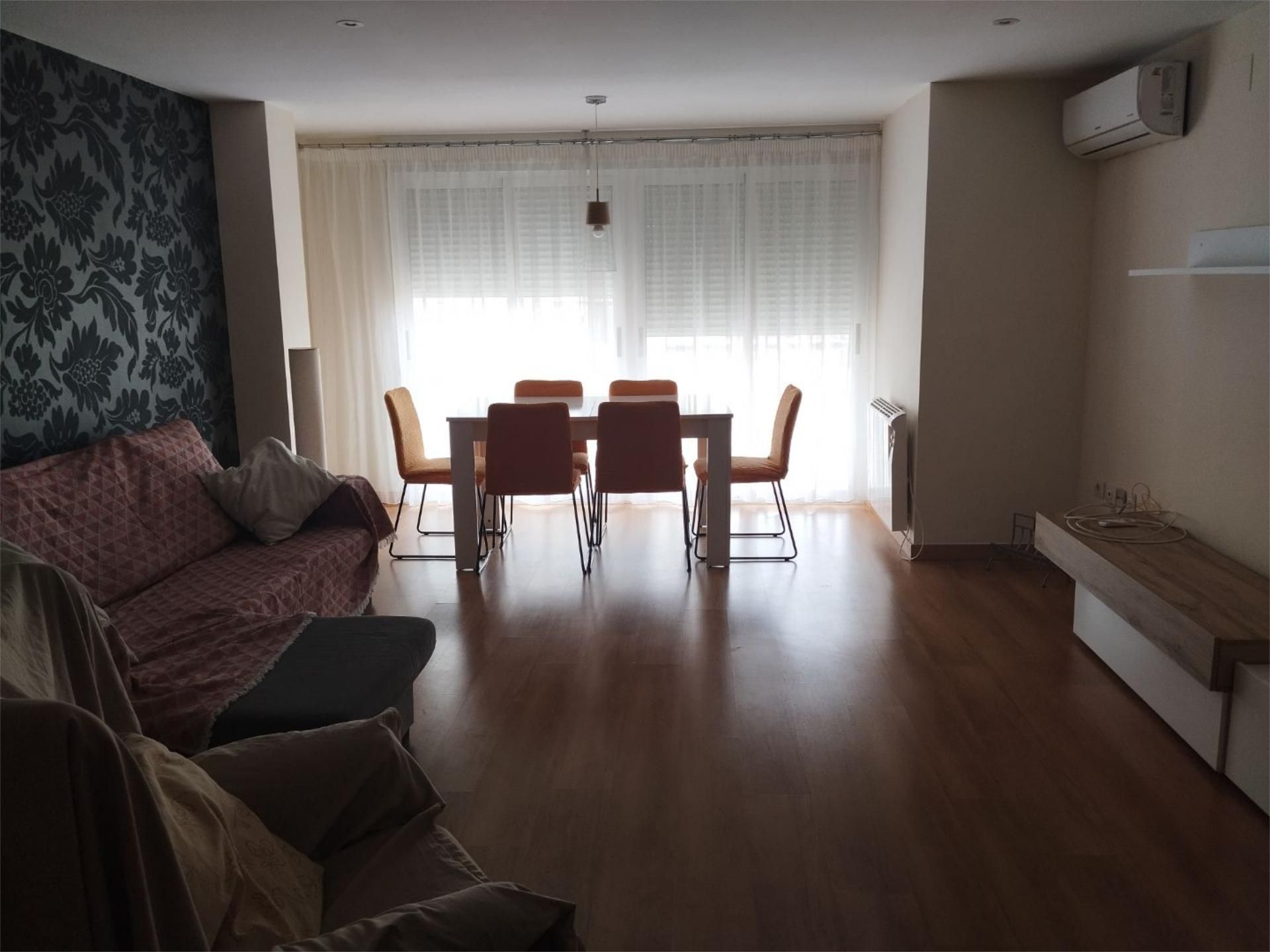 Living room of Flat to rent in Vila-real  with Air Conditioner