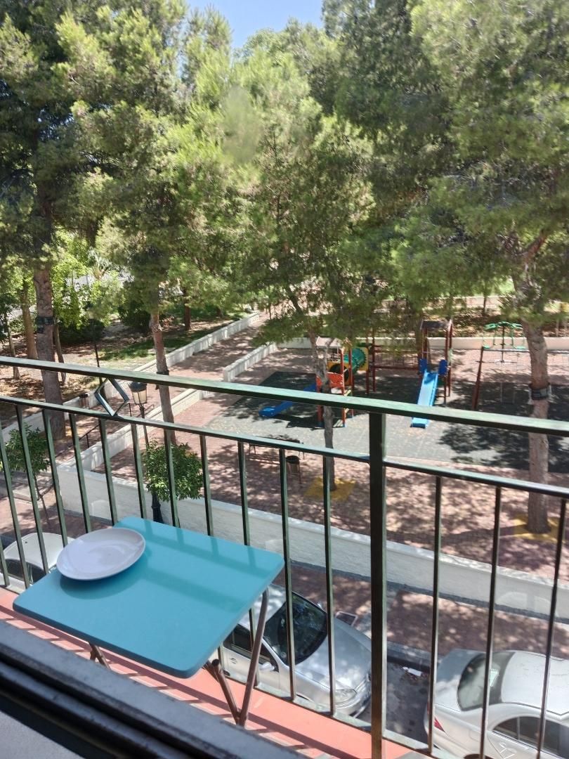 Terraza de Piso para compartir en Alcantarilla con Amueblado, Lavadora y Microondas