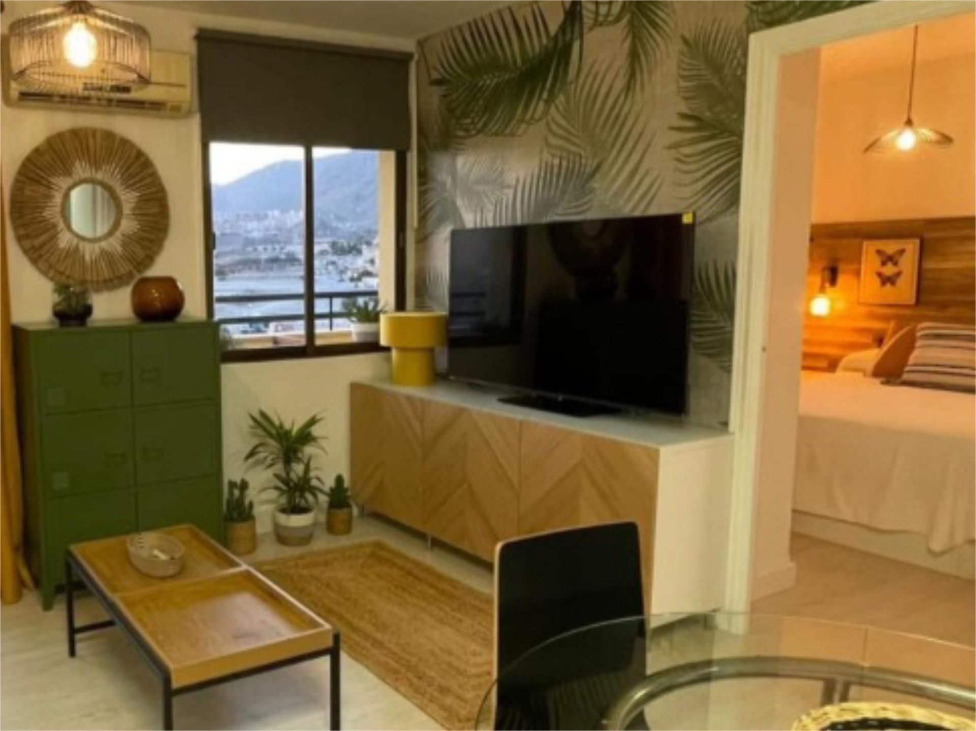 Living room of Apartment to rent in Roquetas de Mar  with Air Conditioner, Heating and Private garden