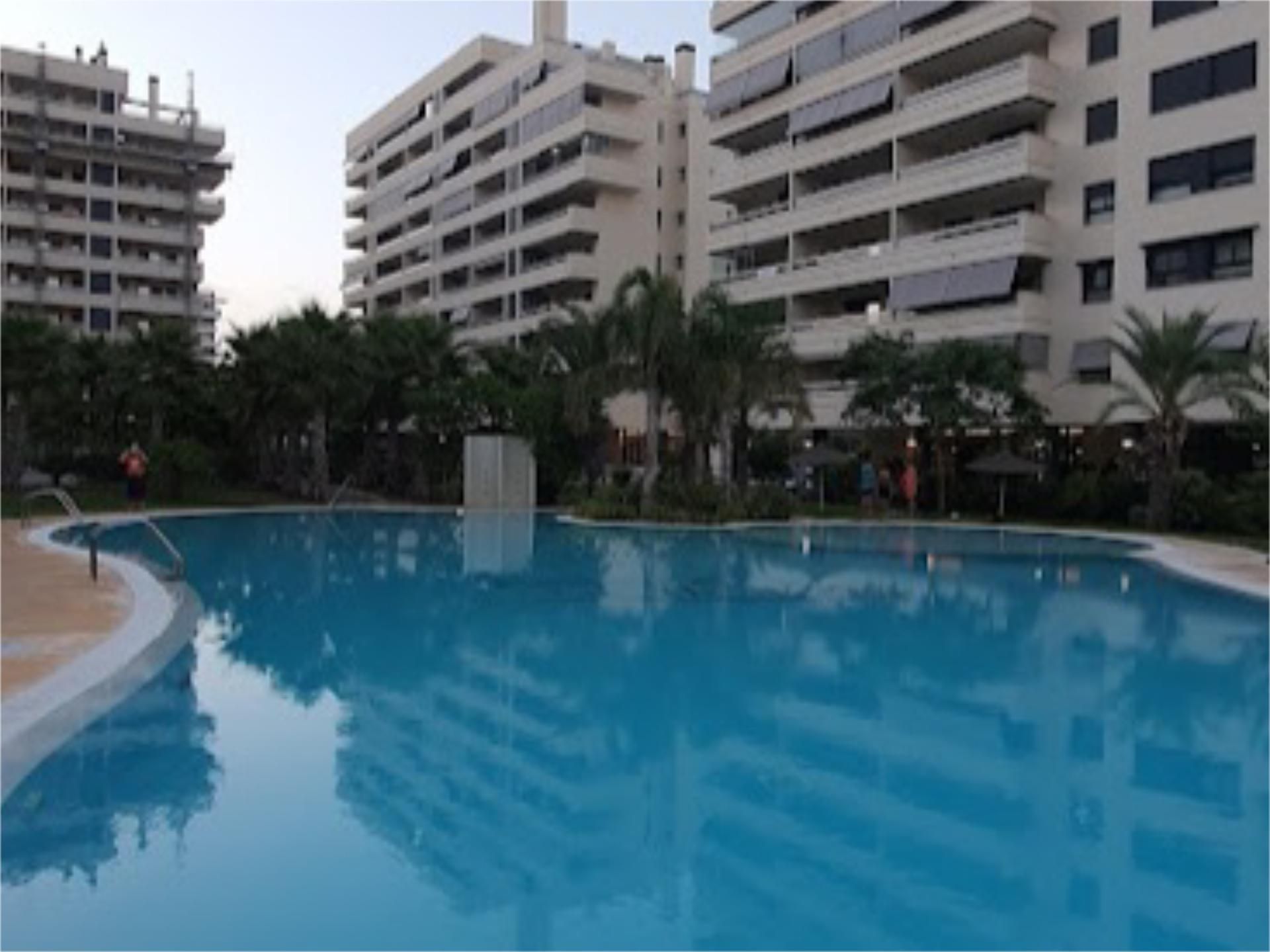 Swimming pool of Flat for sale in Alicante / Alacant  with Air Conditioner, Terrace and Swimming Pool