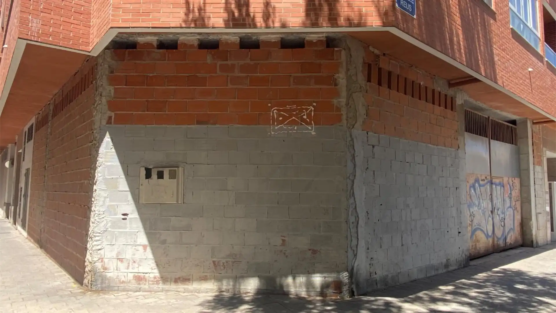 Vista exterior de Local de alquiler en  Albacete Capital