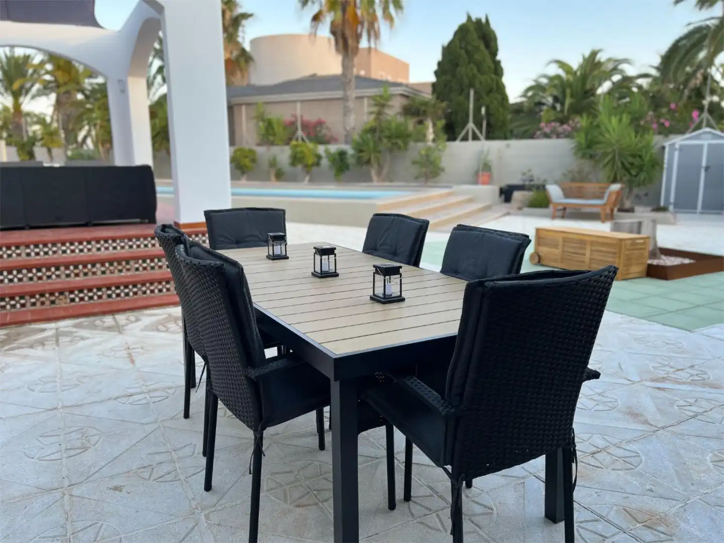 Houses for sale in Avenida Entremares, 32, El Sabinar – Urbanizaciones – Las Marinas – Playa Serena Terrace of Houses for sale in Roquetas de Mar with Air Conditioner, Heating and Private garden