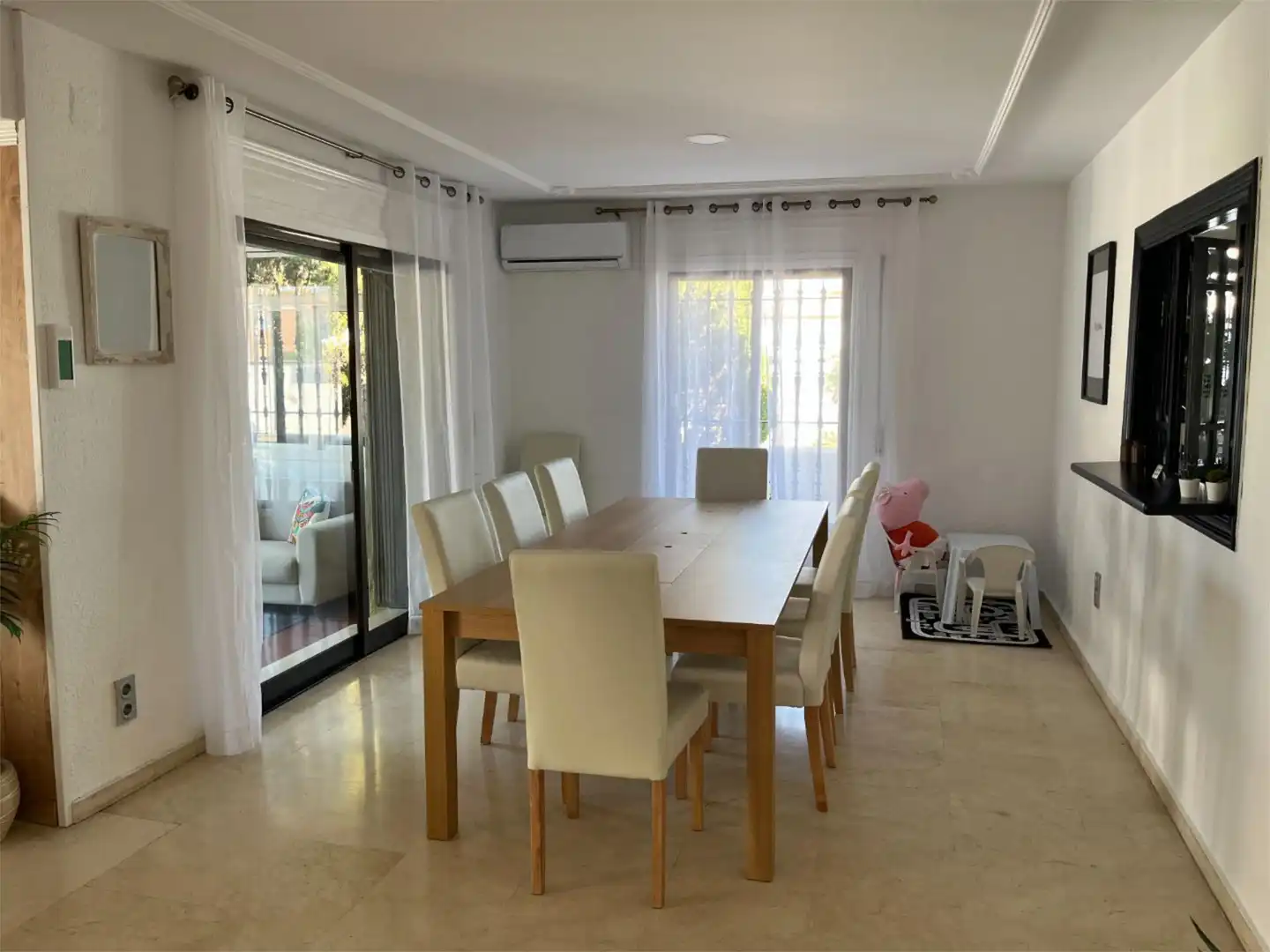 Houses for sale in Avenida Entremares, 32, El Sabinar – Urbanizaciones – Las Marinas – Playa Serena Dining room of Houses for sale in Roquetas de Mar with Air Conditioner, Heating and Private garden