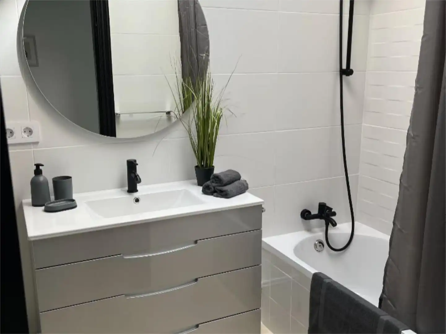 Houses for sale in Avenida Entremares, 32, El Sabinar – Urbanizaciones – Las Marinas – Playa Serena Bathroom of Houses for sale in Roquetas de Mar with Air Conditioner, Heating and Private garden