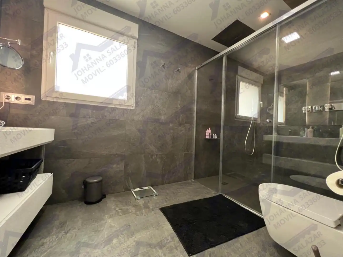 Bathroom of Houses for sale in  Albacete Capital  with Terrace, Swimming Pool and Balcony