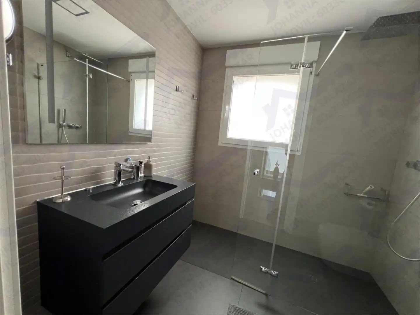 Bathroom of Houses for sale in  Albacete Capital  with Terrace, Swimming Pool and Balcony