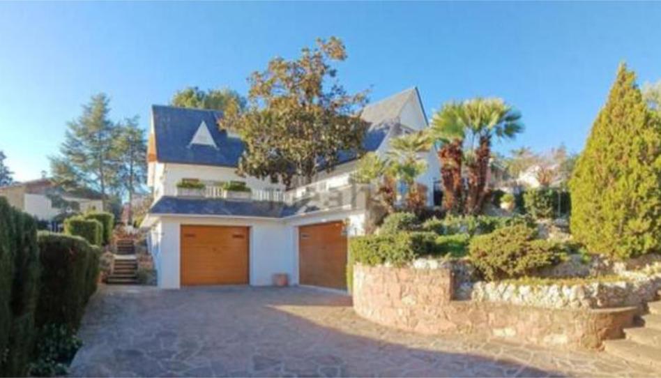 Foto 1 de Casa adosada en venda a Bigues i Riells del Fai, Barcelona