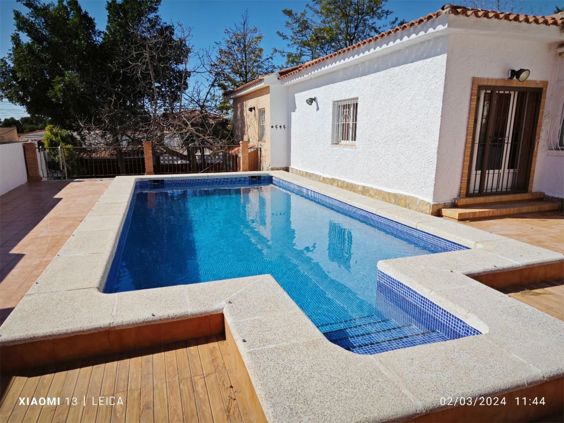Piscina de Pis en venda en San Vicente del Raspeig / Sant Vicent del Raspeig amb Jardí privat, Terrassa i Traster
