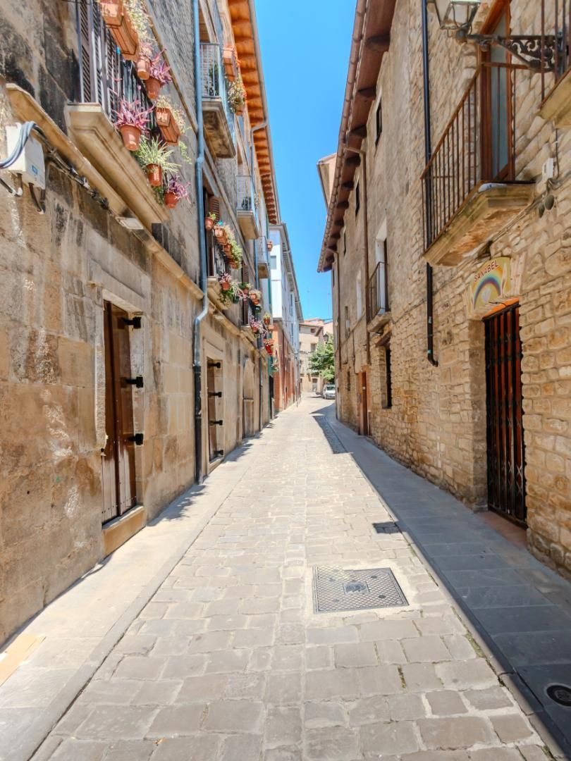 Vista exterior de Casa adosada en venda en Tafalla amb Calefacció, Parquet i Terrassa