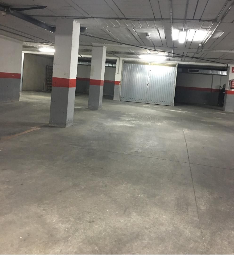 Parking of Garage to rent in Ribadesella