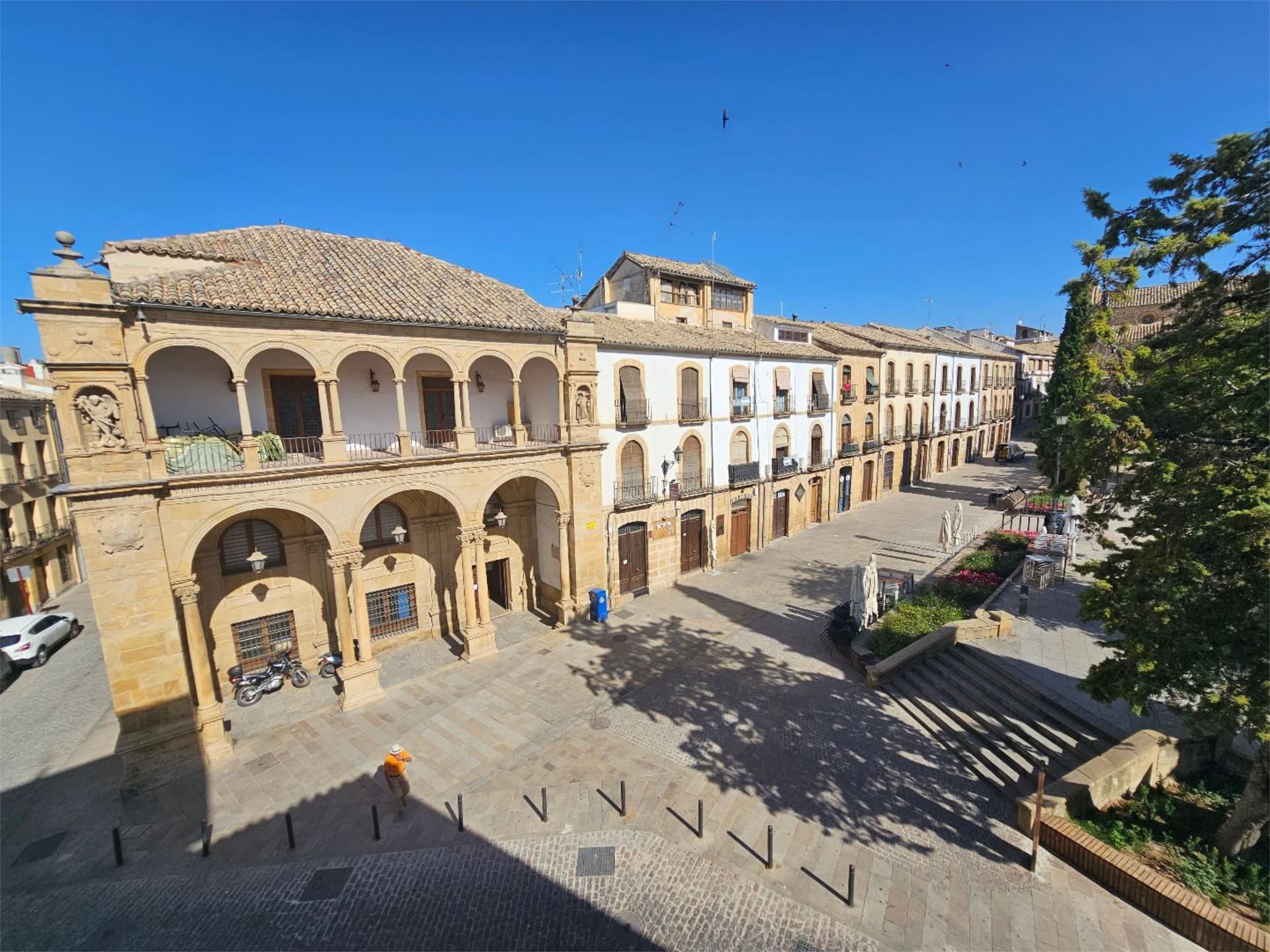 Exterior view of Flat to rent in Úbeda  with Air Conditioner and Balcony