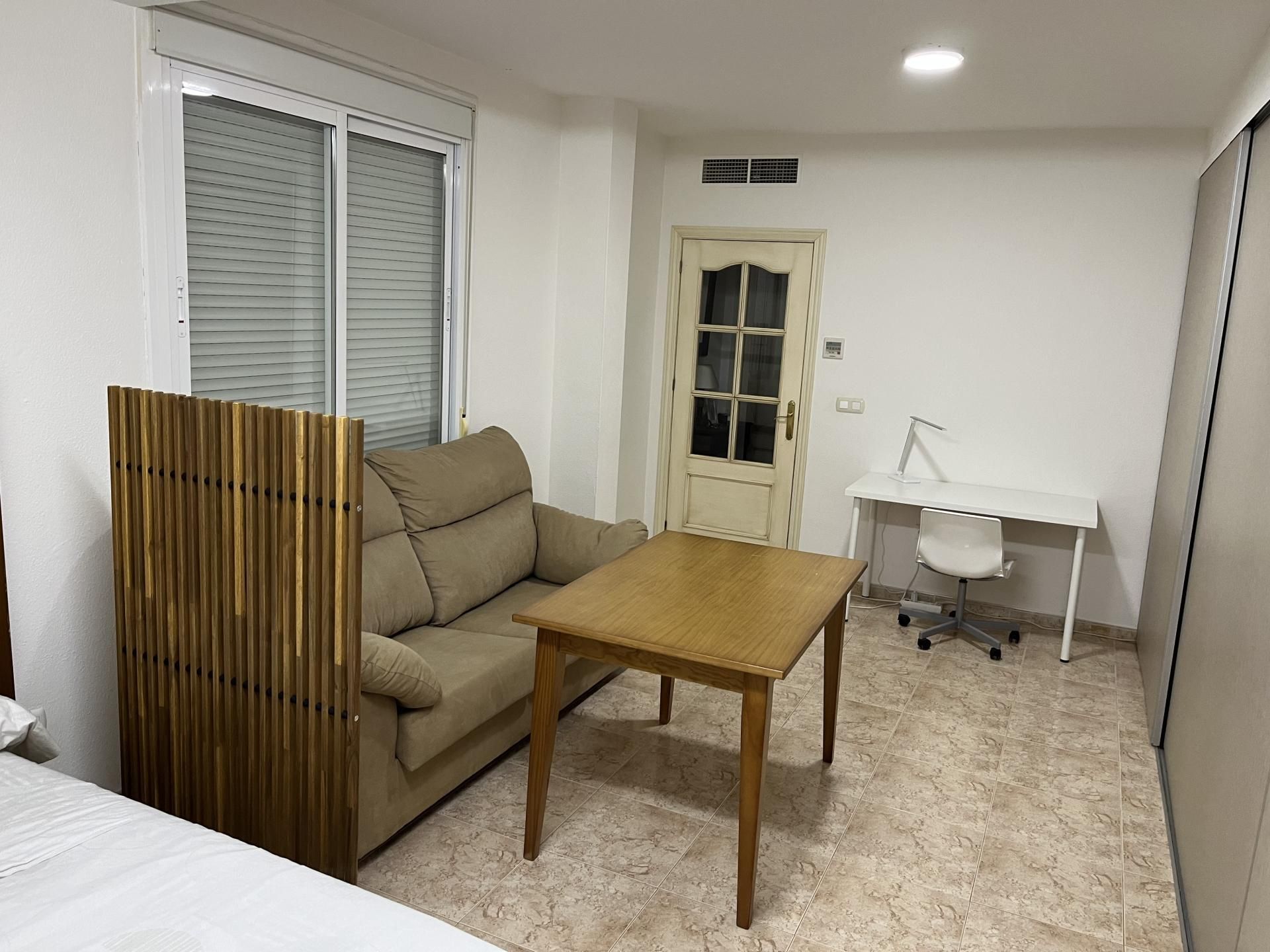 Living room of Flat to rent in Lucena  with Air Conditioner