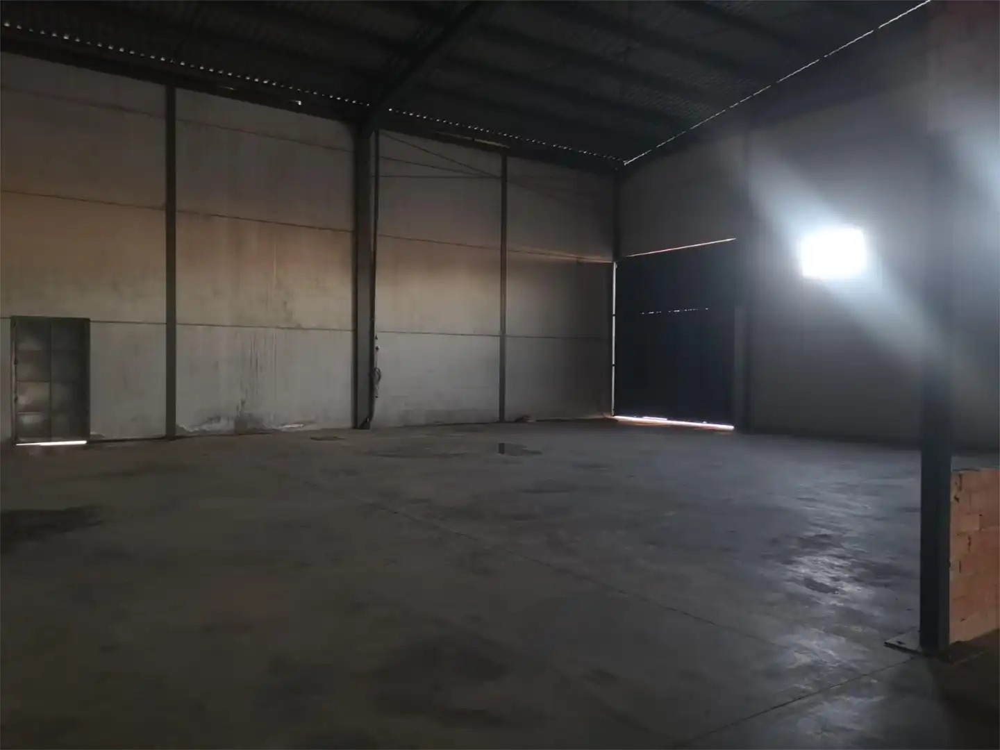Industrial buildings for rent in Calle Ingeniero Simon Desnaux, 13, La Carlota Industrial buildings for rent in La Carlota