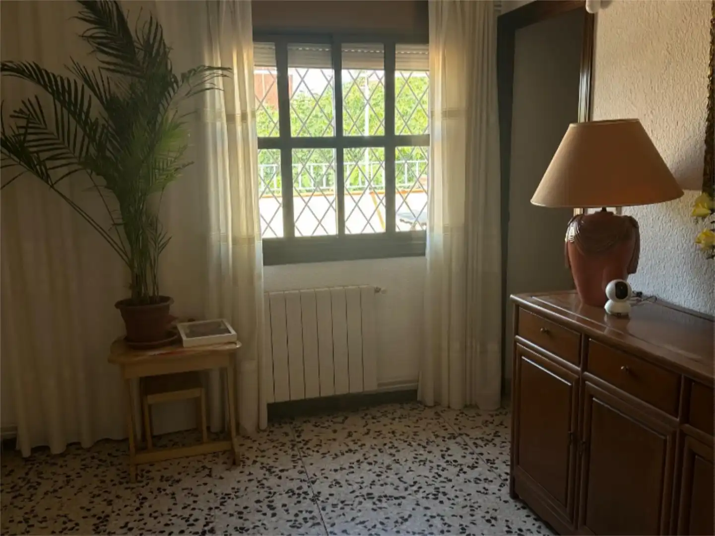Piso en venta en Carrer de Ruperto Chapí, 2, Fondo Habitación de Piso en venta en Santa Coloma de Gramenet con Aire acondicionado y Terraza