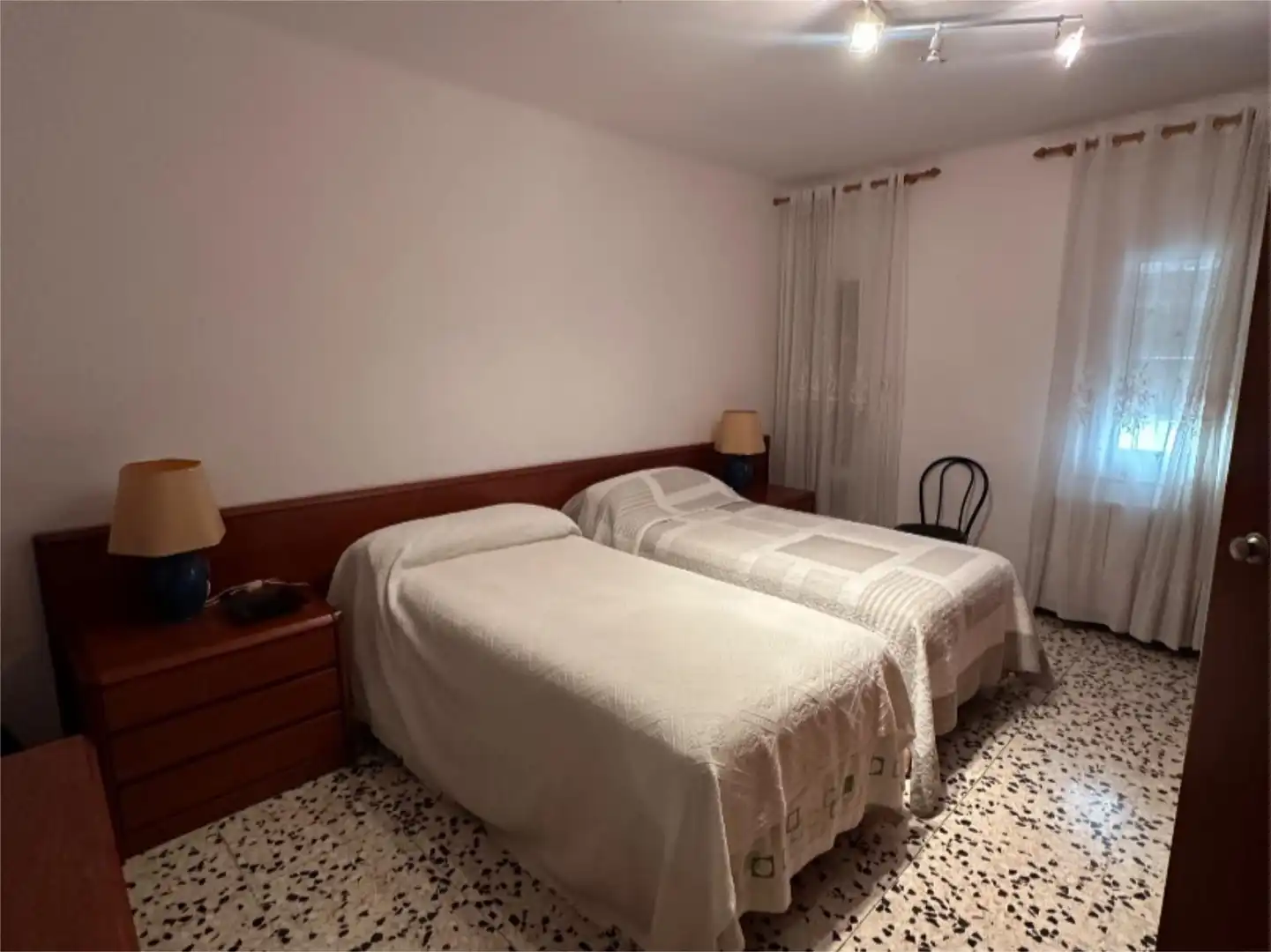Piso en venta en Carrer de Ruperto Chapí, 2, Fondo Habitación de Piso en venta en Santa Coloma de Gramenet con Aire acondicionado y Terraza