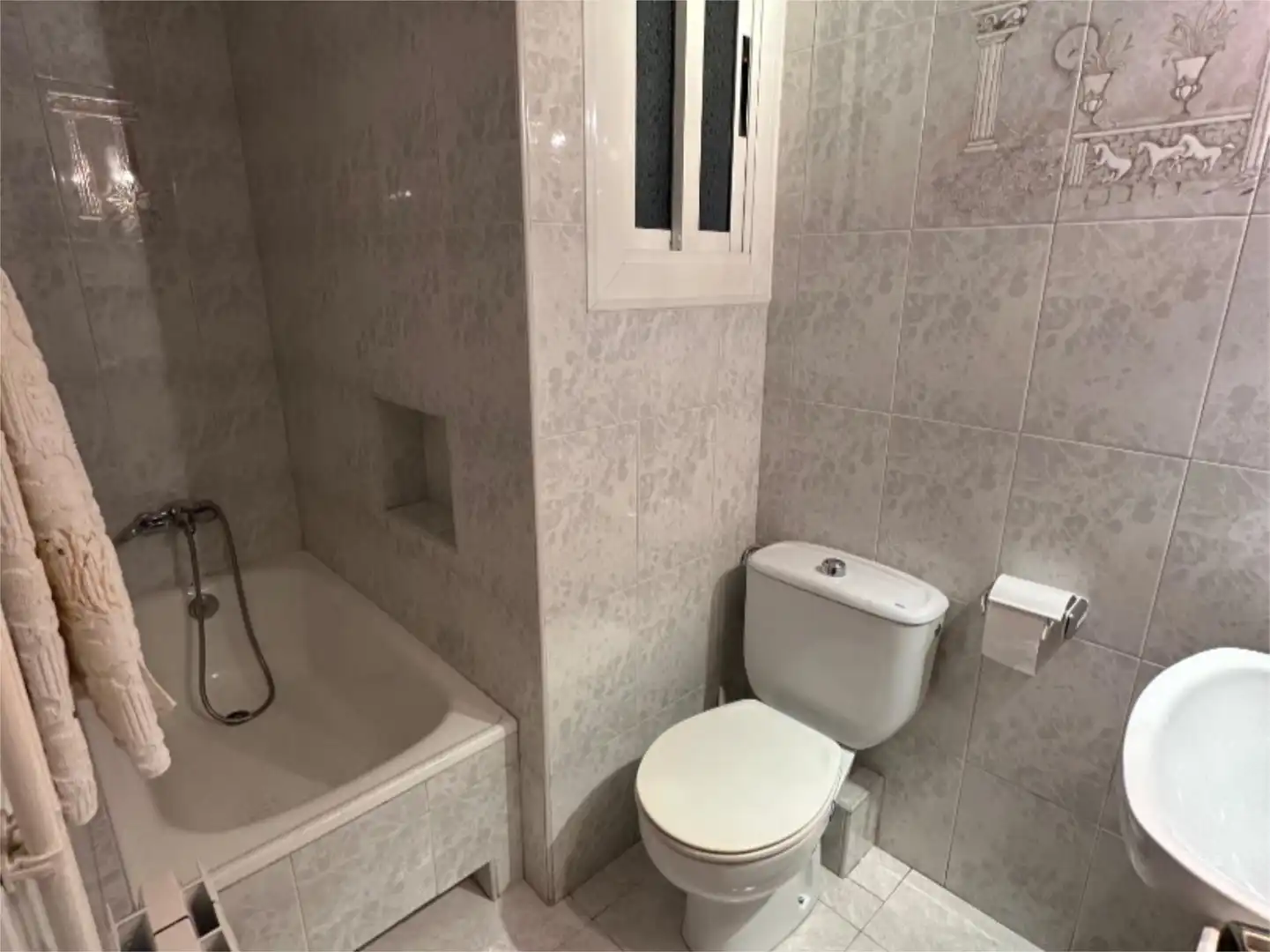 Piso en venta en Carrer de Ruperto Chapí, 2, Fondo Baño de Piso en venta en Santa Coloma de Gramenet con Aire acondicionado y Terraza