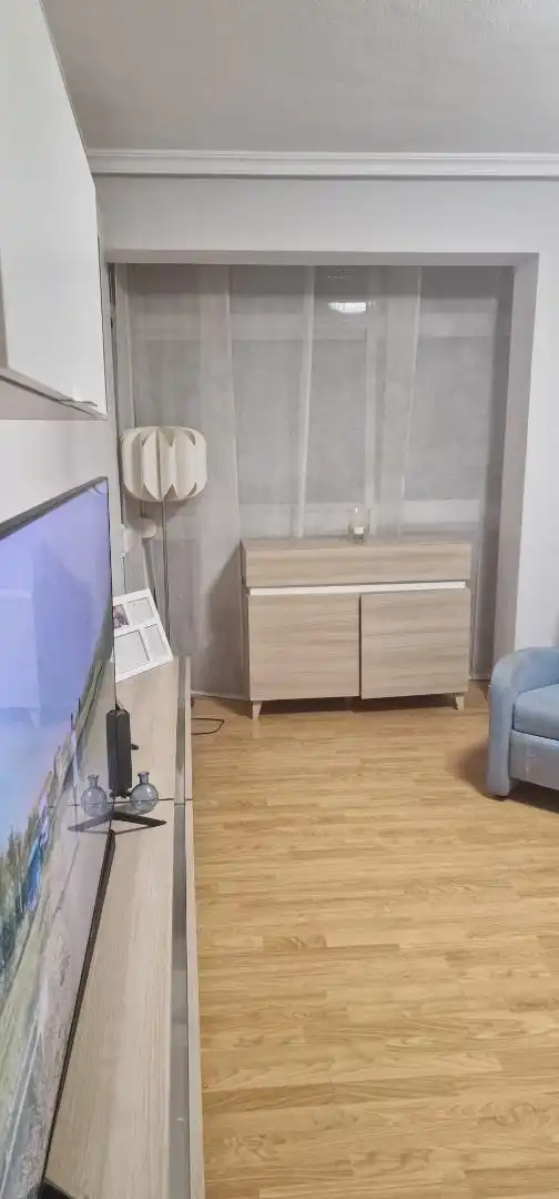 Habitación en Calle San Antón, 22, San Antón Sala de estar de Piso para compartir en Murcia con Aire acondicionado, Parquet y Amueblado