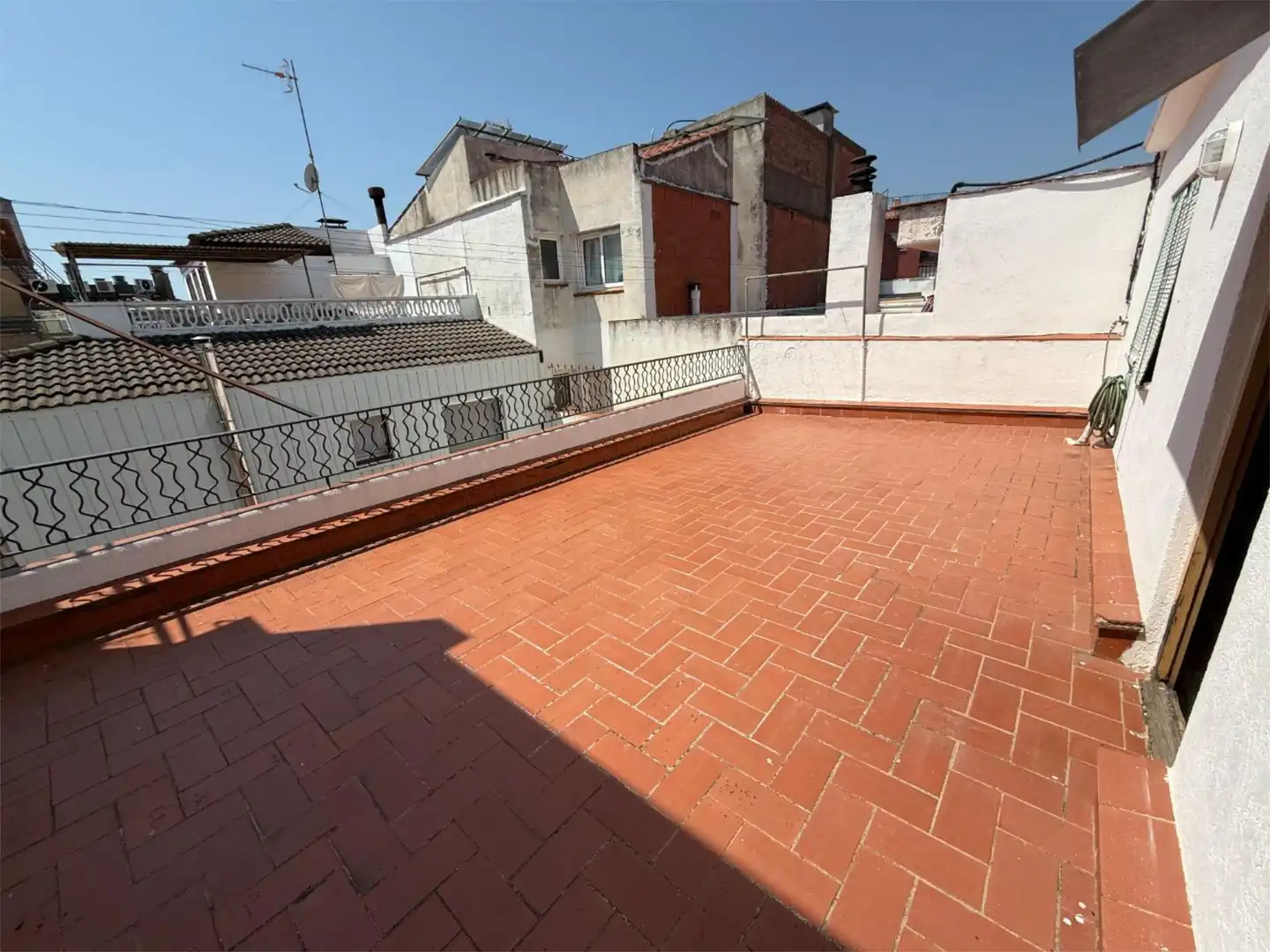 Einfamilien-Reihenhaus zum Verkauf in Carrer Pedraforca, 23, Mas Florit - Ca la Guidó Einfamilien-Reihenhaus zum Verkauf in Carrer Pedraforca, 23, Mas Florit - Ca la Guidó