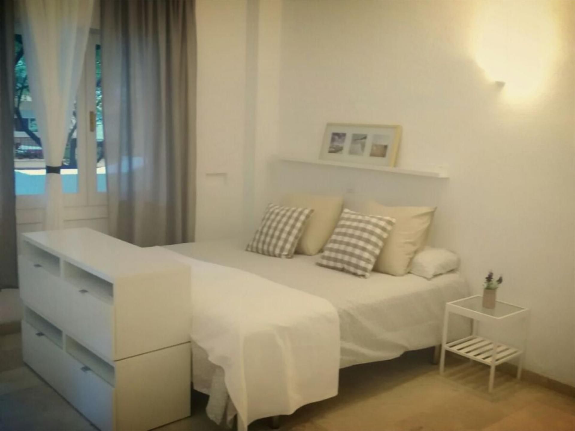Bedroom of Study for sale in Marbella  with Air Conditioner, Terrace and Swimming Pool