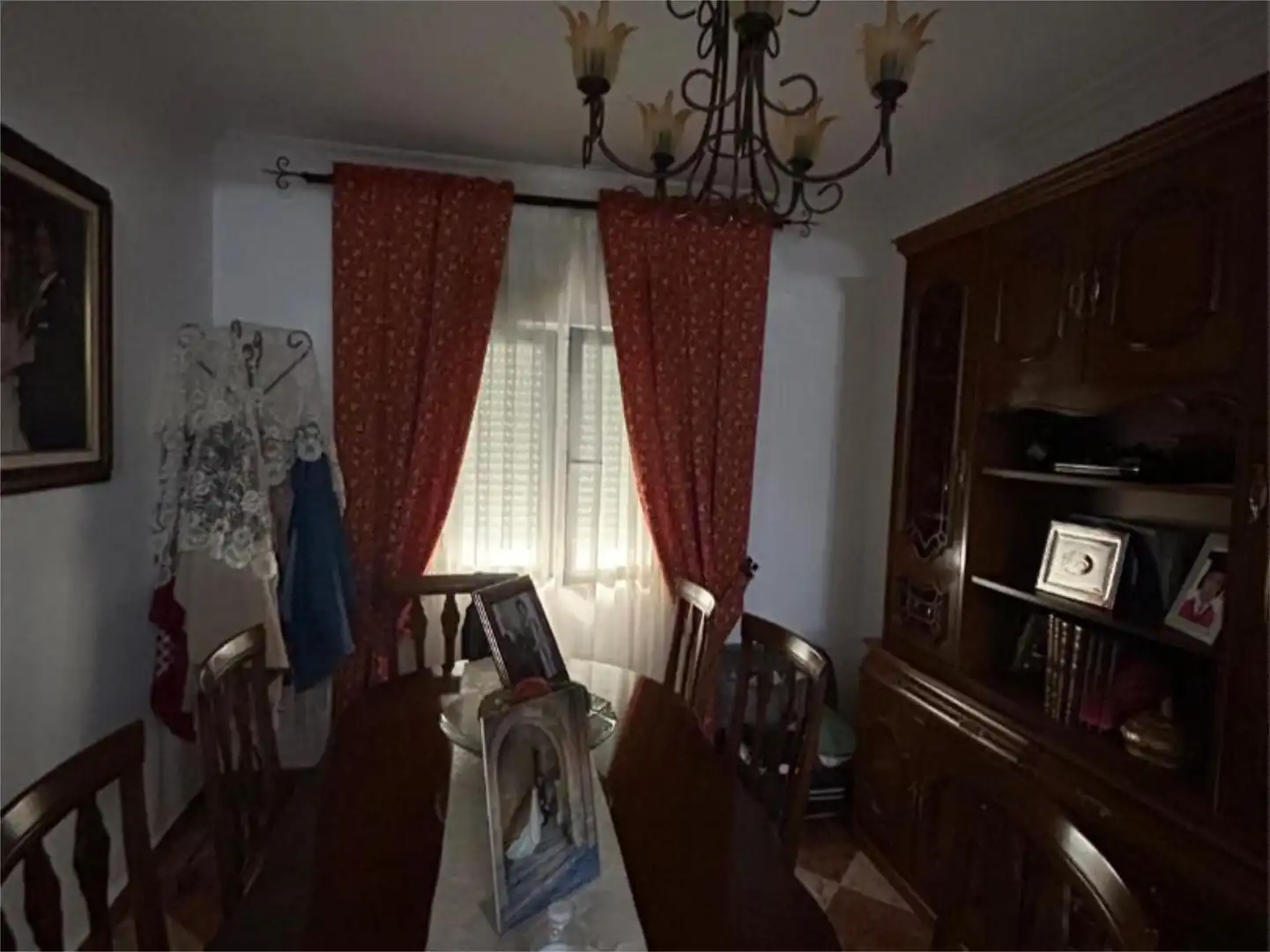 Esszimmer von Einfamilien-Reihenhaus zum Verkauf in Valdepeñas de Jaén mit Klimaanlage, Heizung und Terrasse