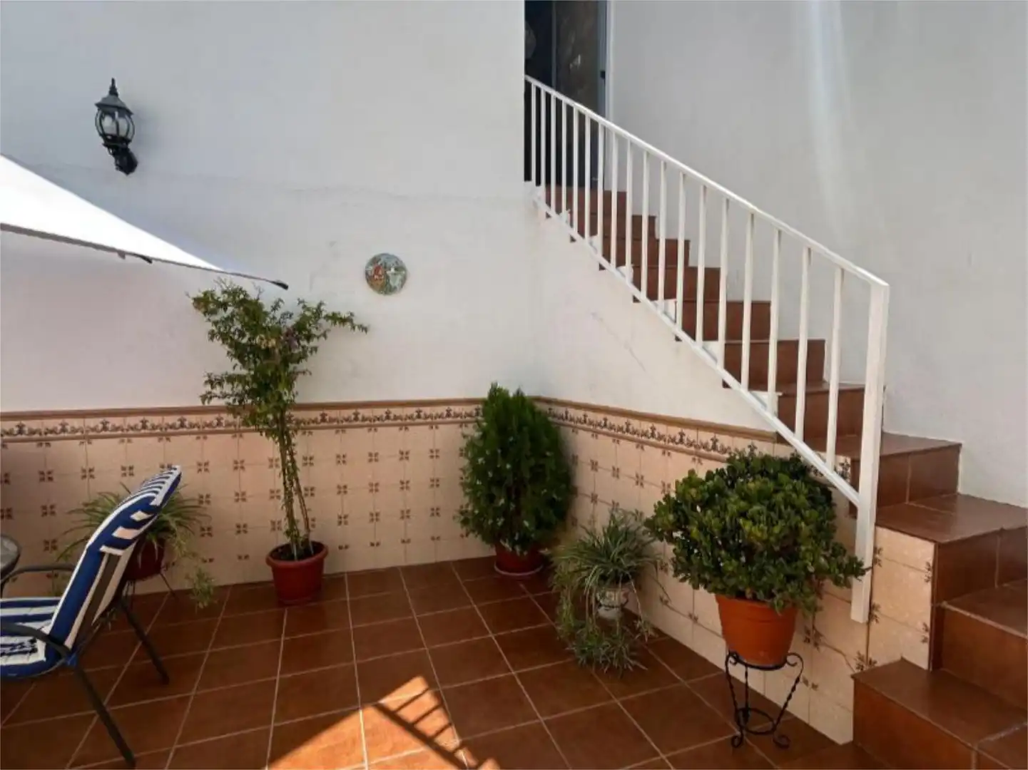 Einfamilien-Reihenhaus zum Verkauf in Valdepeñas de Jaén mit Klimaanlage, Heizung und Terrasse
