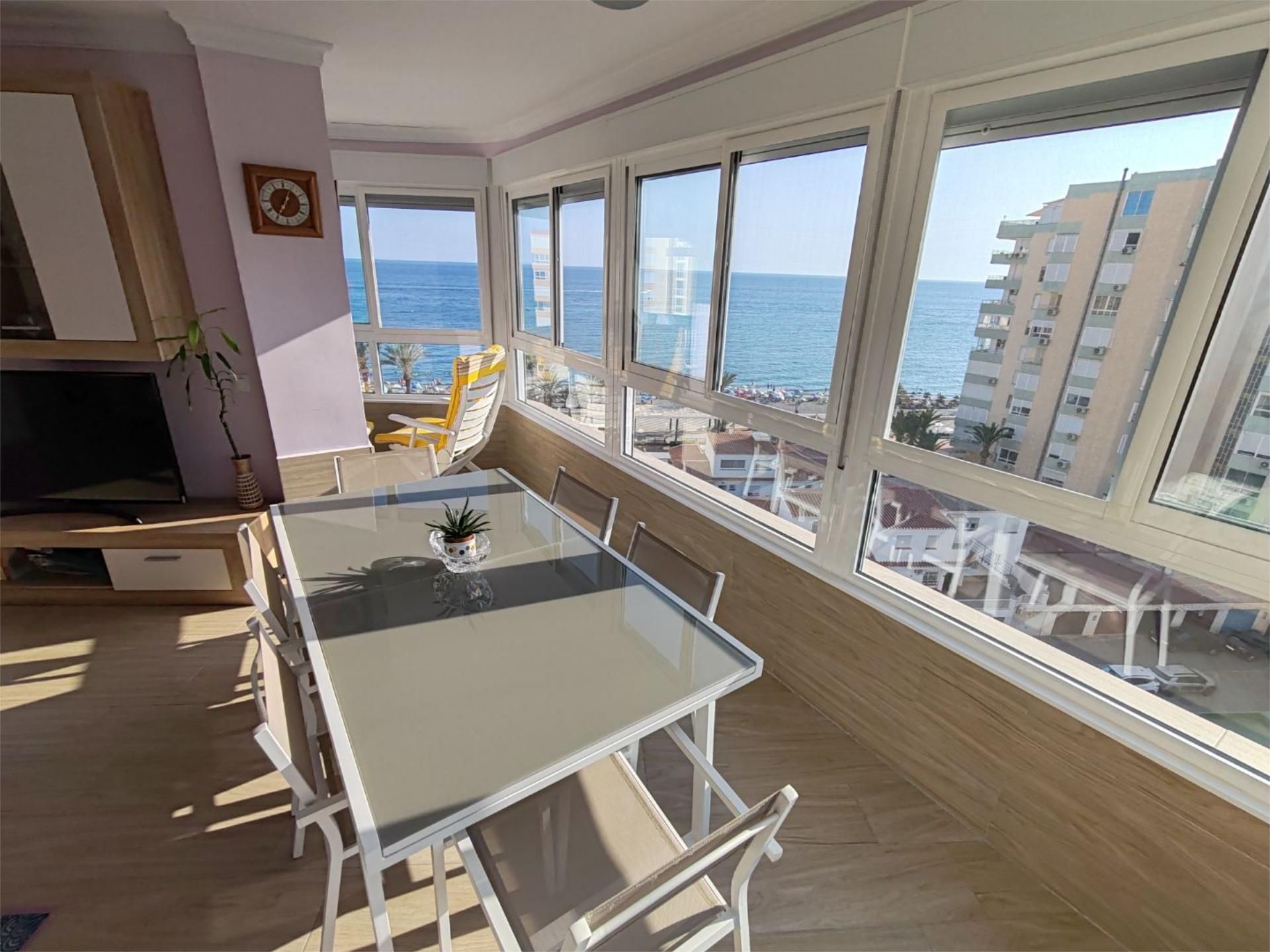 Habitación de Piso en venta en Torrox con Jardín privado, Piscina y Amueblado