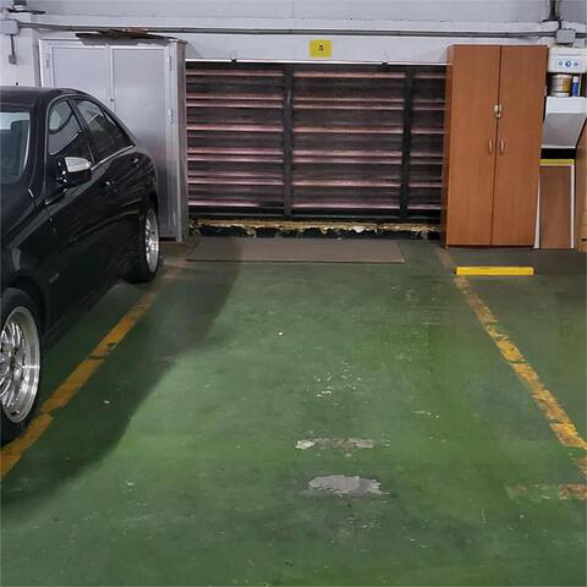 Parking of Garage to rent in  Cádiz Capital
