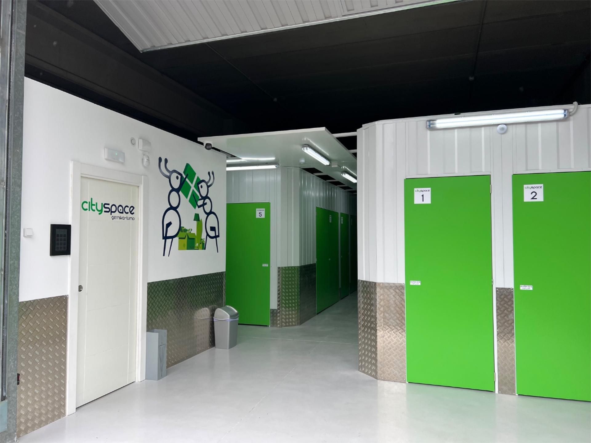 Box room to rent in Gernika-Lumo