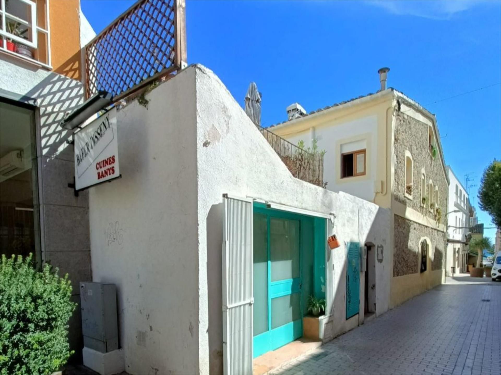 Vista exterior de Local de alquiler en Premià de Mar