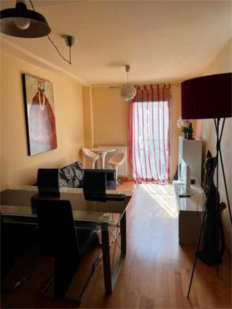 Comedor de Apartamento de alquiler en Burgos Capital con Calefacción y Amueblado