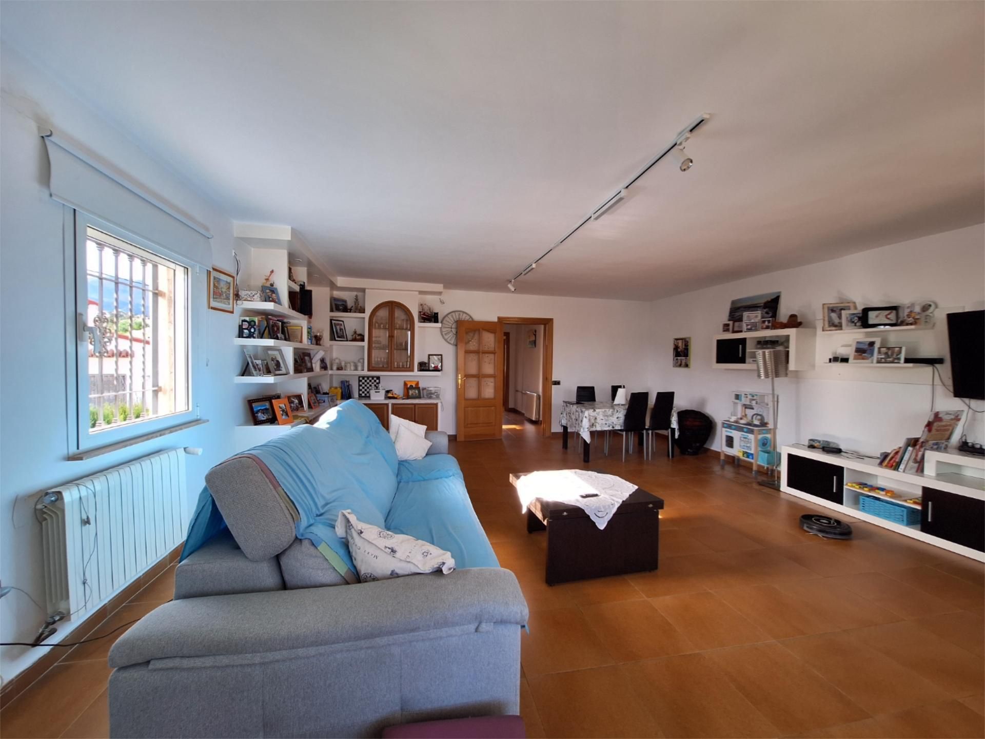 Living room of House or chalet for sale in La Nucia  with Air Conditioner, Terrace and Swimming Pool