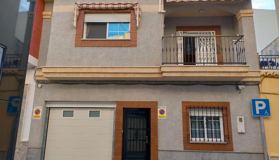 Casa adosada en venda a Calle Santa Elena, 6, Motril ciudad, Granada - imatge 1 Foto 1 de Casa adosada en venda a Calle Santa Elena, 6, Motril ciudad, Granada