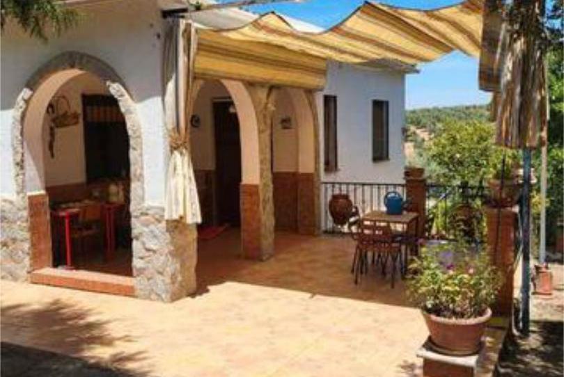 Foto 1 de Casa adosada en venda a Guarromán, Jaén