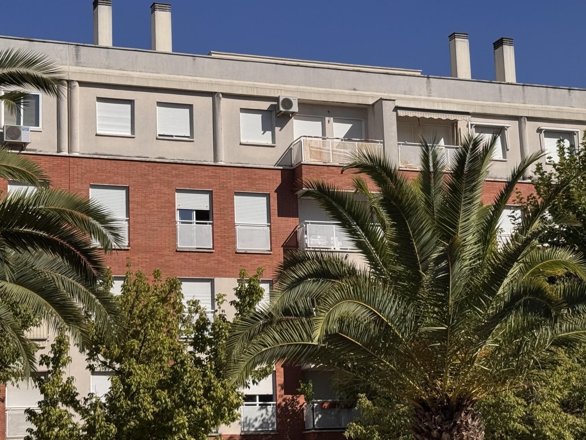Vista exterior de Piso en venta en Valdemoro con Aire acondicionado, Calefacción y Jardín privado