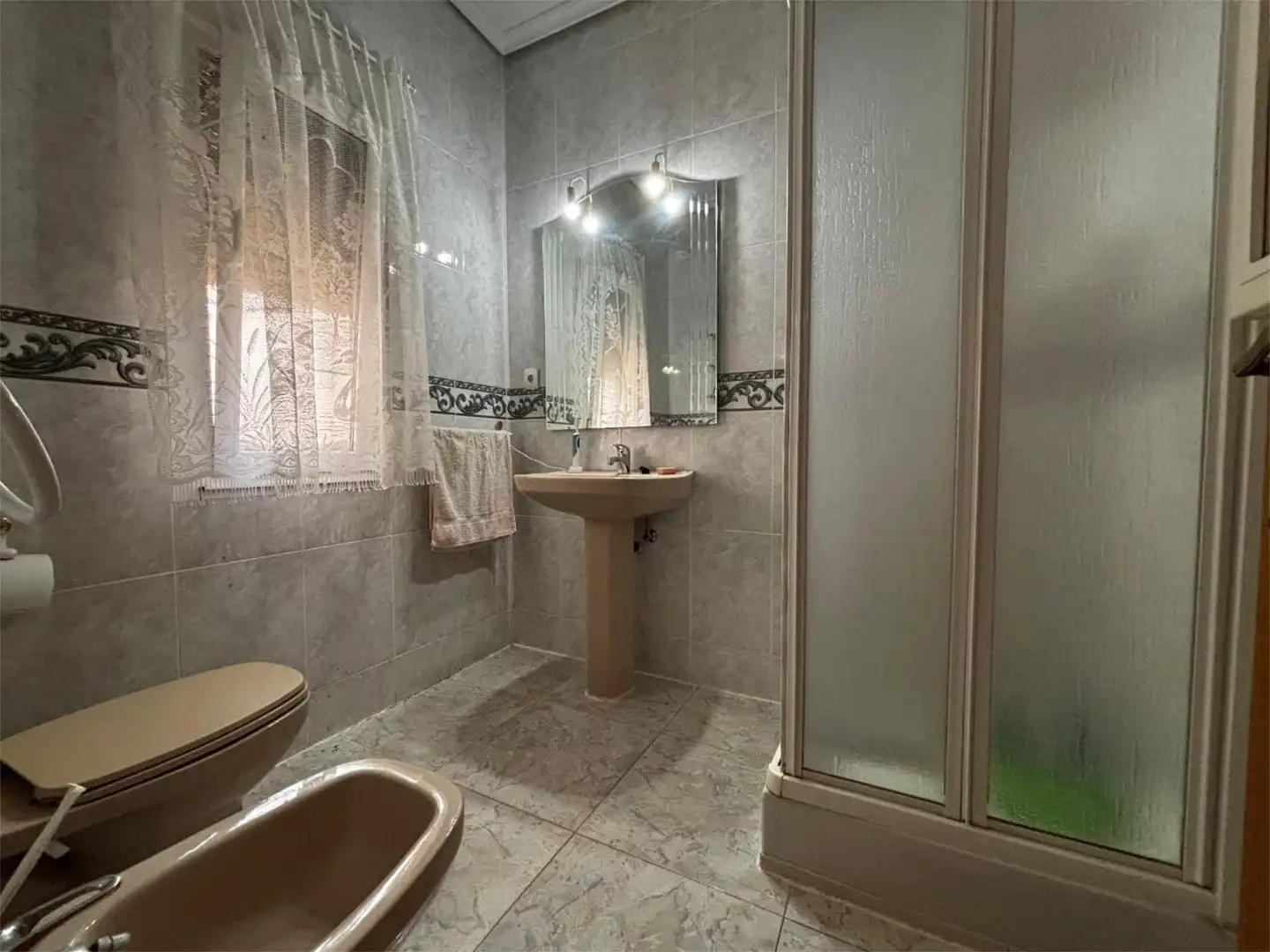 Bathroom of Flat for sale in Hervás  with Heating, Private garden and Terrace