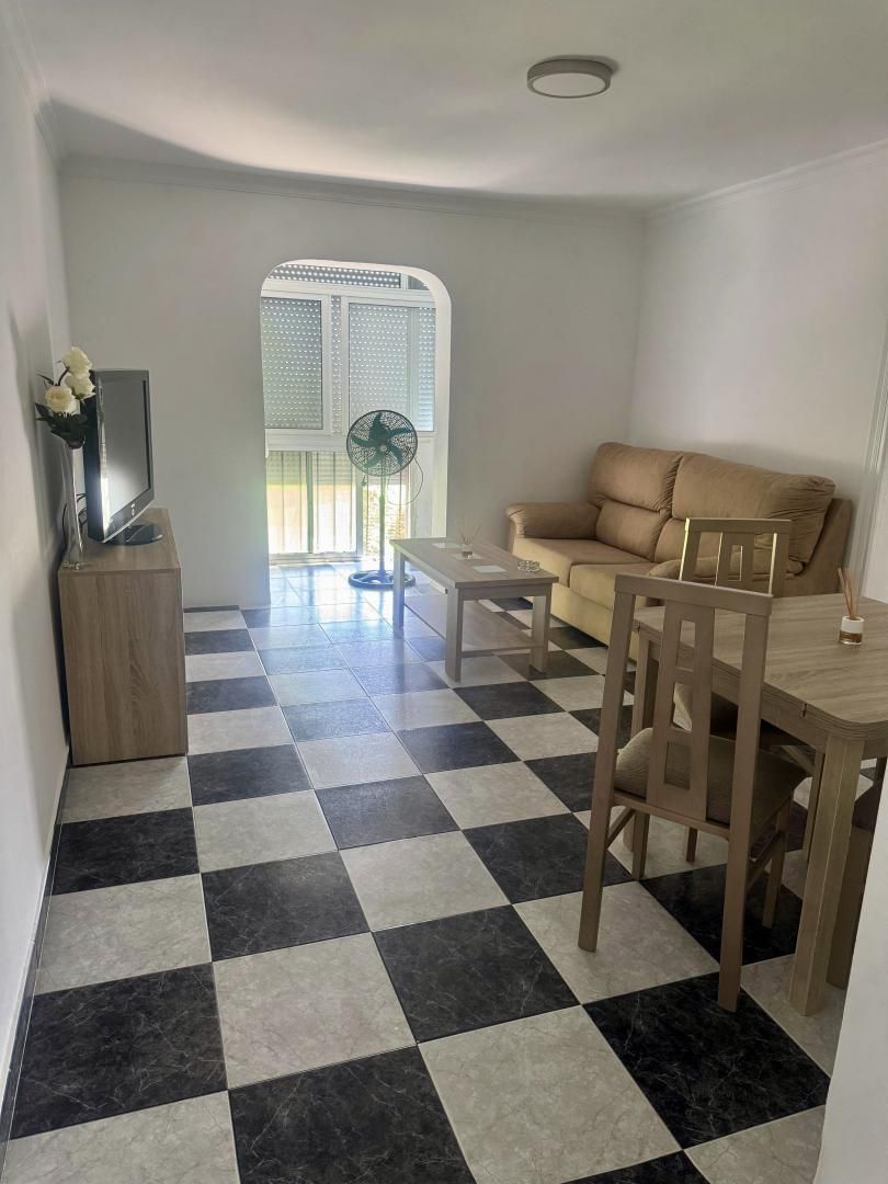 Sala d'estar de Pis en venda en El Puerto de Santa María amb Balcó