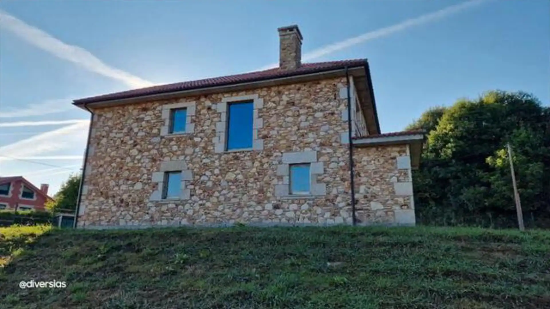 Casa adosada en venta en Pontedeume Vista exterior de Casa adosada en venta en Pontedeume