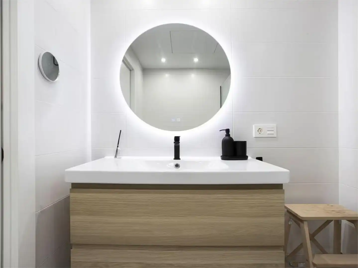 Estudio de alquiler en Calle Castillo del Inglés, 1, El Bajondillo Baño de Estudio de alquiler en Torremolinos con Aire acondicionado, Calefacción y Parquet
